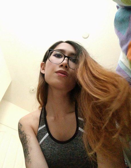 skelly tan exclusive pornstar picture