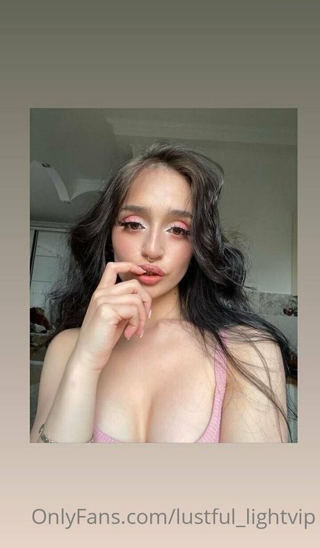 lustful lightvip star img
