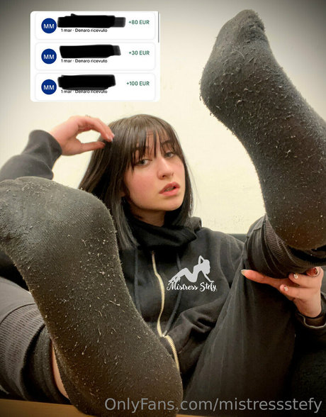 mistressstefy beautiful model pics