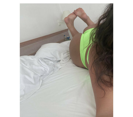 moreofscarlet high quality model archive