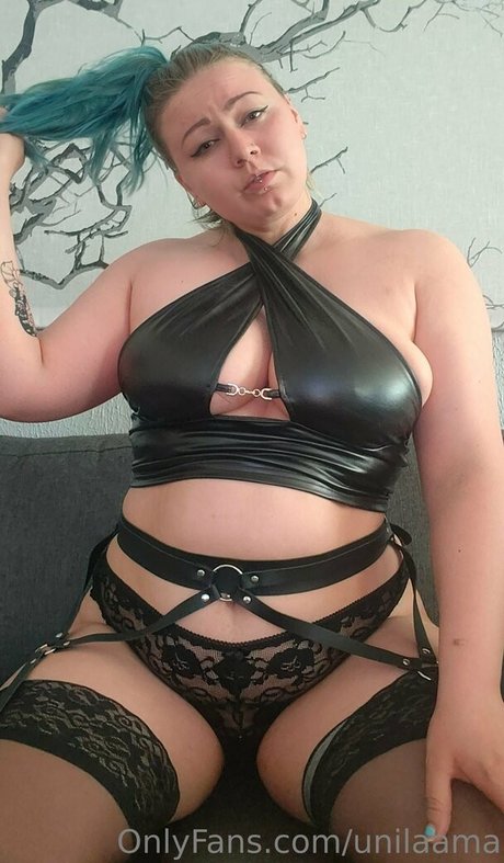 unilaama beautiful model photos