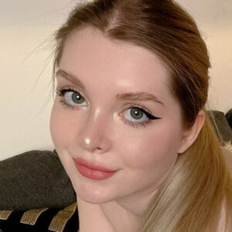 Alexislust best model img