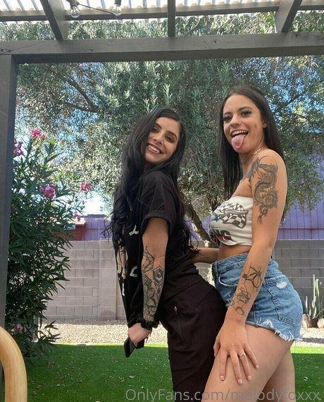 melodyfoxxx model erotic picture