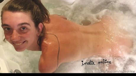 indieonline nude actress image