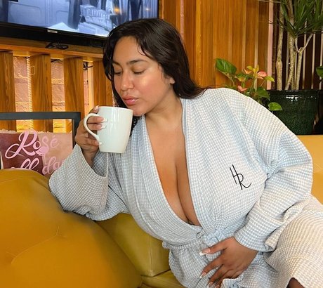 tanned onlyfans free sexy picture