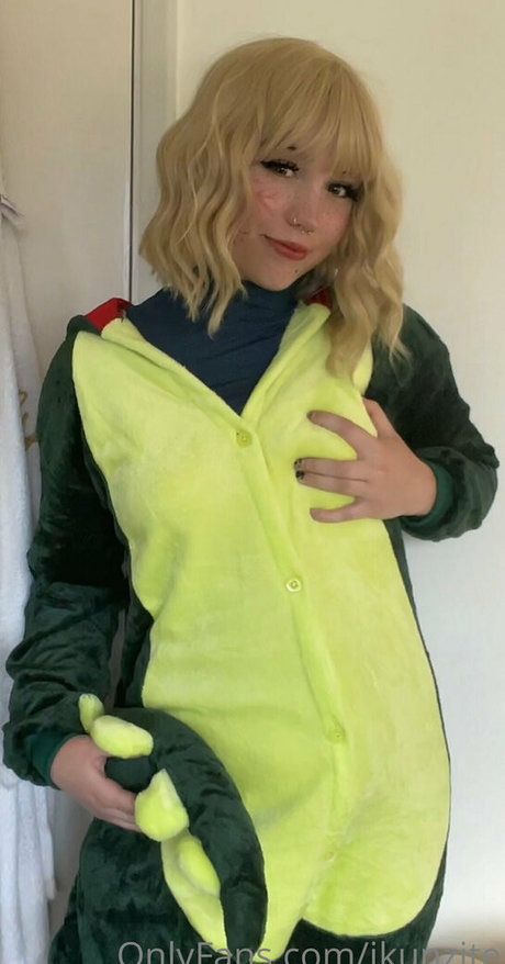 male onlyfans exclusive image