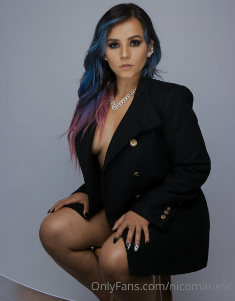 nicomarie96 sexy star photo