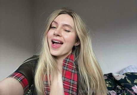 your paradisse star naked pictures