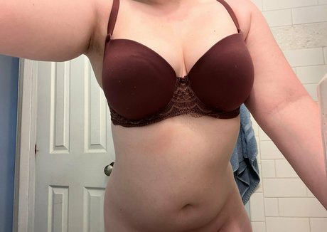 Rapunzaroo pretty pornstar pictures