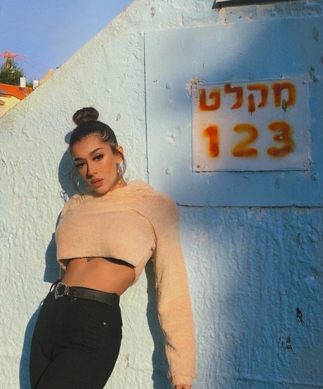 brunette teacher onlyfans free sex pic