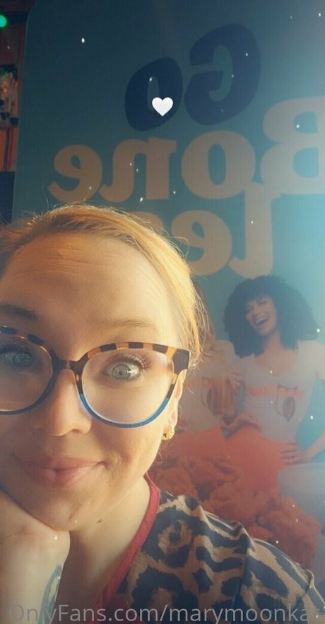 marymeadows beautiful model picture