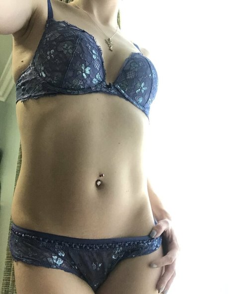 pixieprincess89 art actress pictures