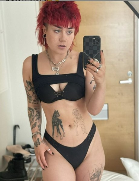 Eki102 nudes actress photo