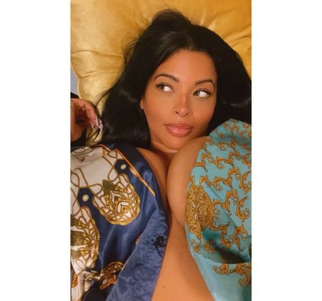 Tattooedmimi pornstar beautiful images