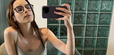 Loren Sun star sex images