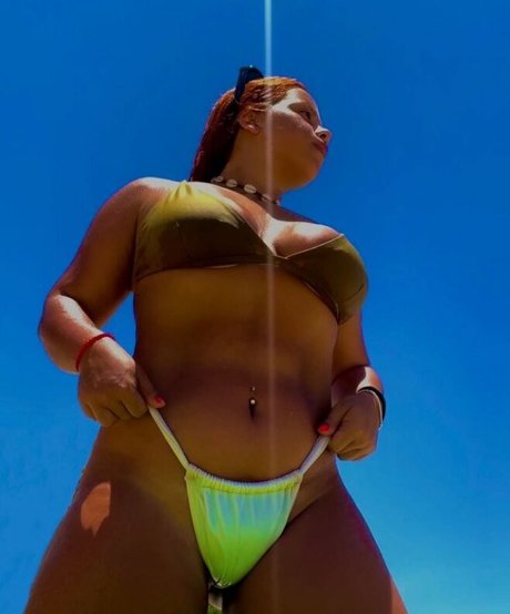 Gostosas Do Mackenzie naked pornstar pic