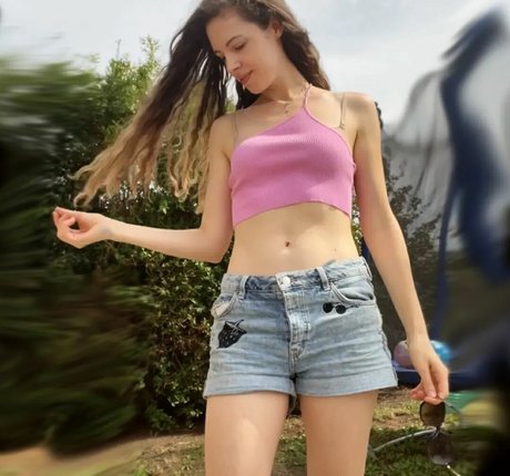 RapunzelASMR beautiful model img