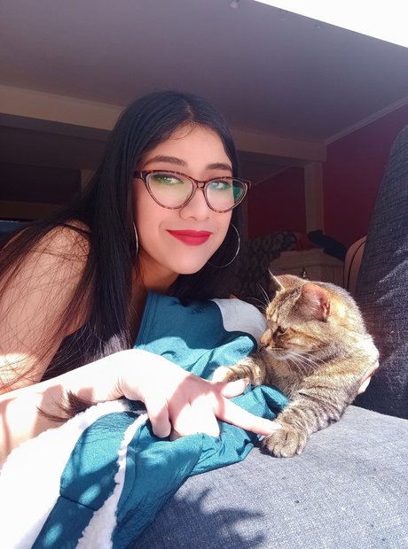 Chileanqueen99 pornstar perfect pic