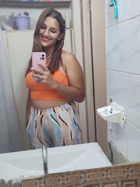 Daira Ailen pornstar erotic image