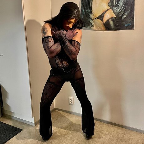 Claudia Hottie star erotic gallery