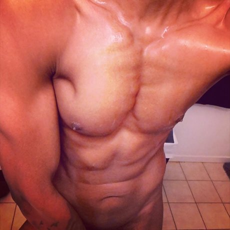 XXXclusive star xxx photo