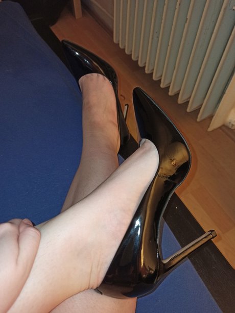 CzechFeet91 free actress pics