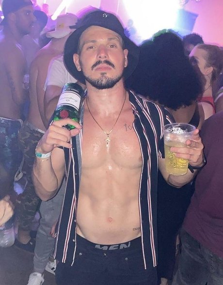 Cleiton Leonardo exclusive pornstar photos