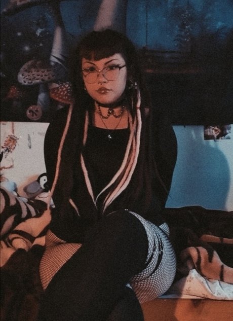 Princess Shroom hd star pictures