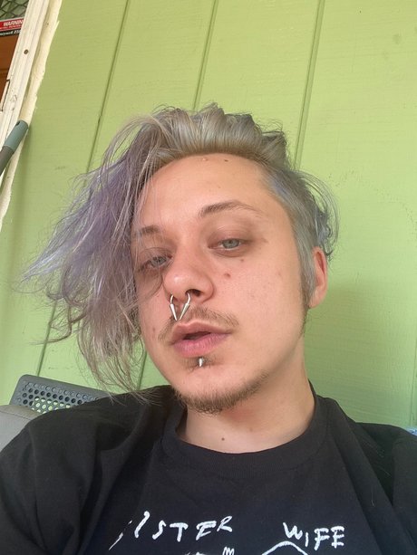 Logan Green pornographic model galleries