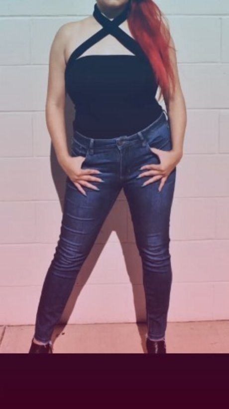 Lexzee Ecstasy star sexy pic