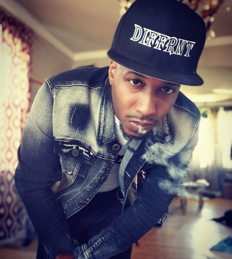 DA BOOT KNOCKER model nudes gallery