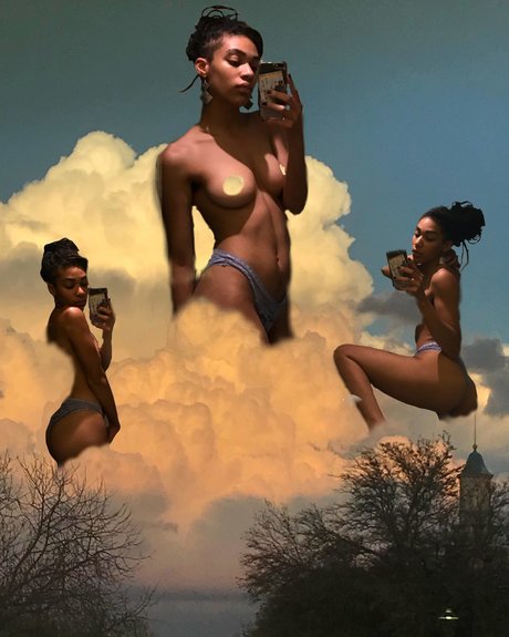 Puck_ nice model photo