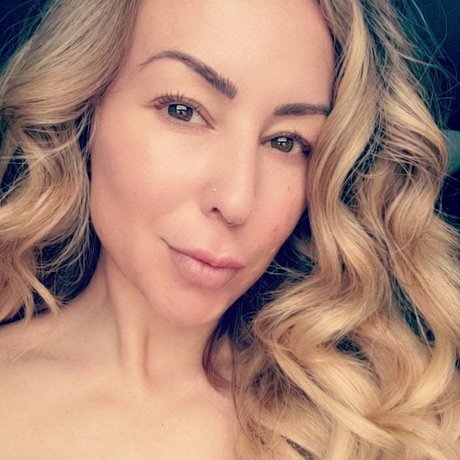 Provocative Panda star xxx galleries