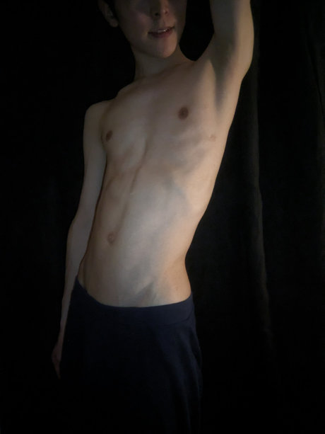 Nimo pretty actress pics