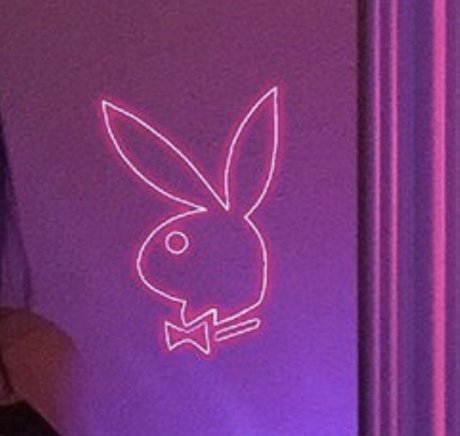 Princess Nadia sexy model pics