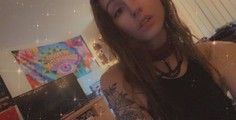 PrincessRaven naked pornstar pictures