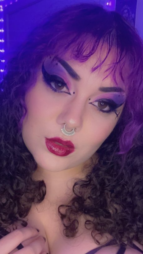 The Pumpkin Butt Sluttt sexy pornstar img