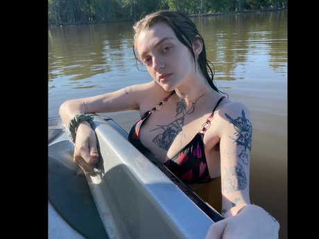 Princess Pixie model hot archive