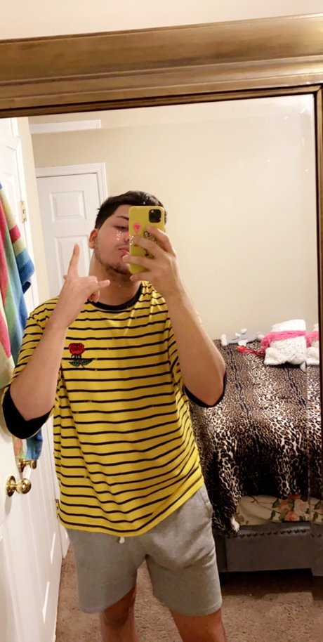 Denis Rivas perfect model img