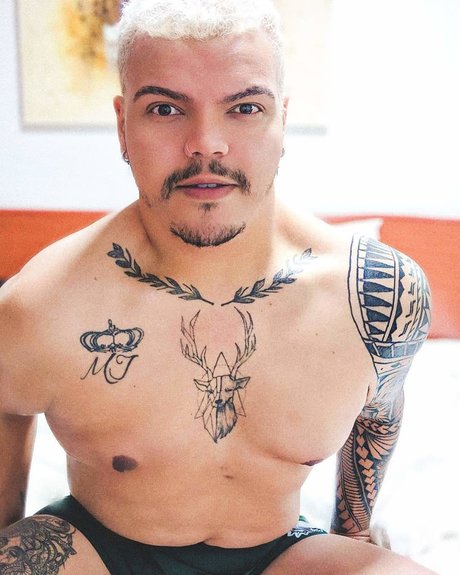 Diego Ferreira nudes star images