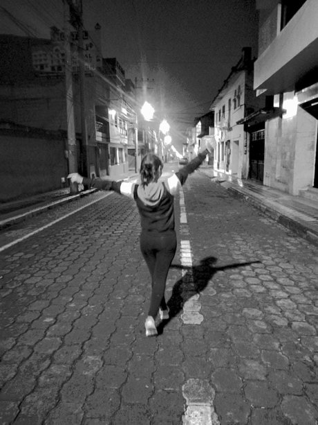 Danna naked actress photo