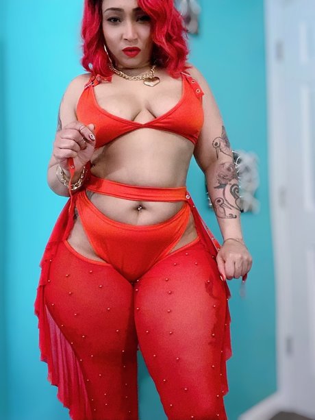 Queen Baddie Babe sex actress img