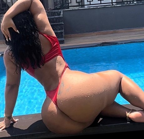 Big Brazil sexy model pics