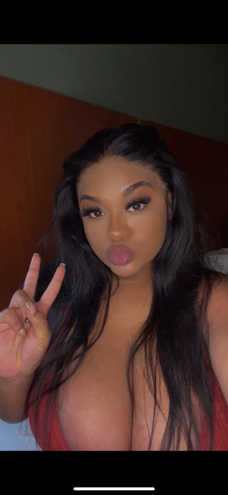 Queen Angela porn actress picture