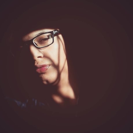 Diego Emma model top images