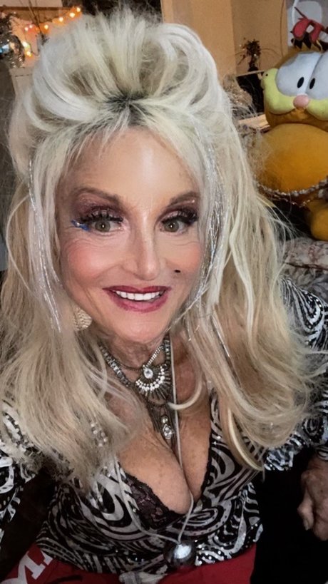 Debbie Does star best img