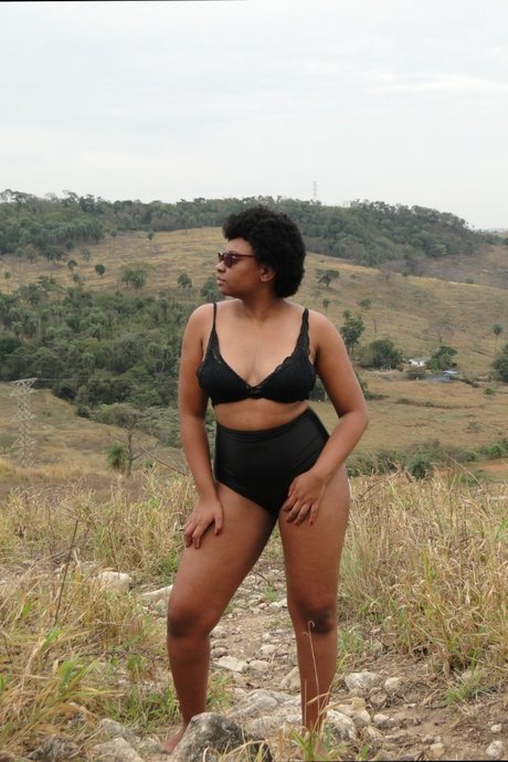 Naughty Girl sexy model image