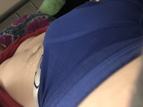 yungcole naked star pics