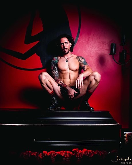 Diablo model pornographic archive