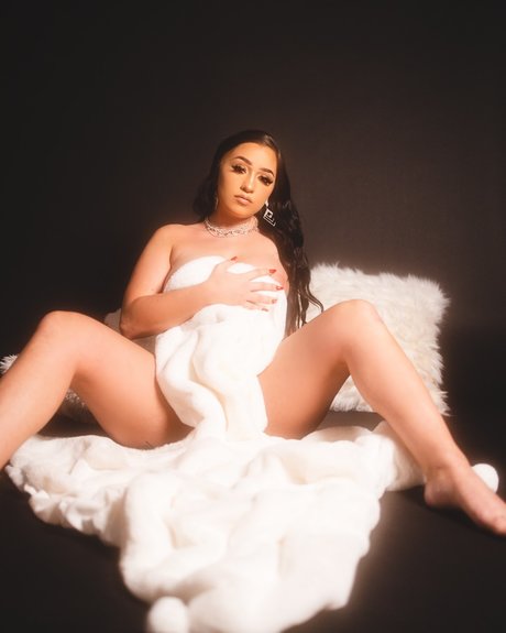 Baddieoftheyear best model pictures